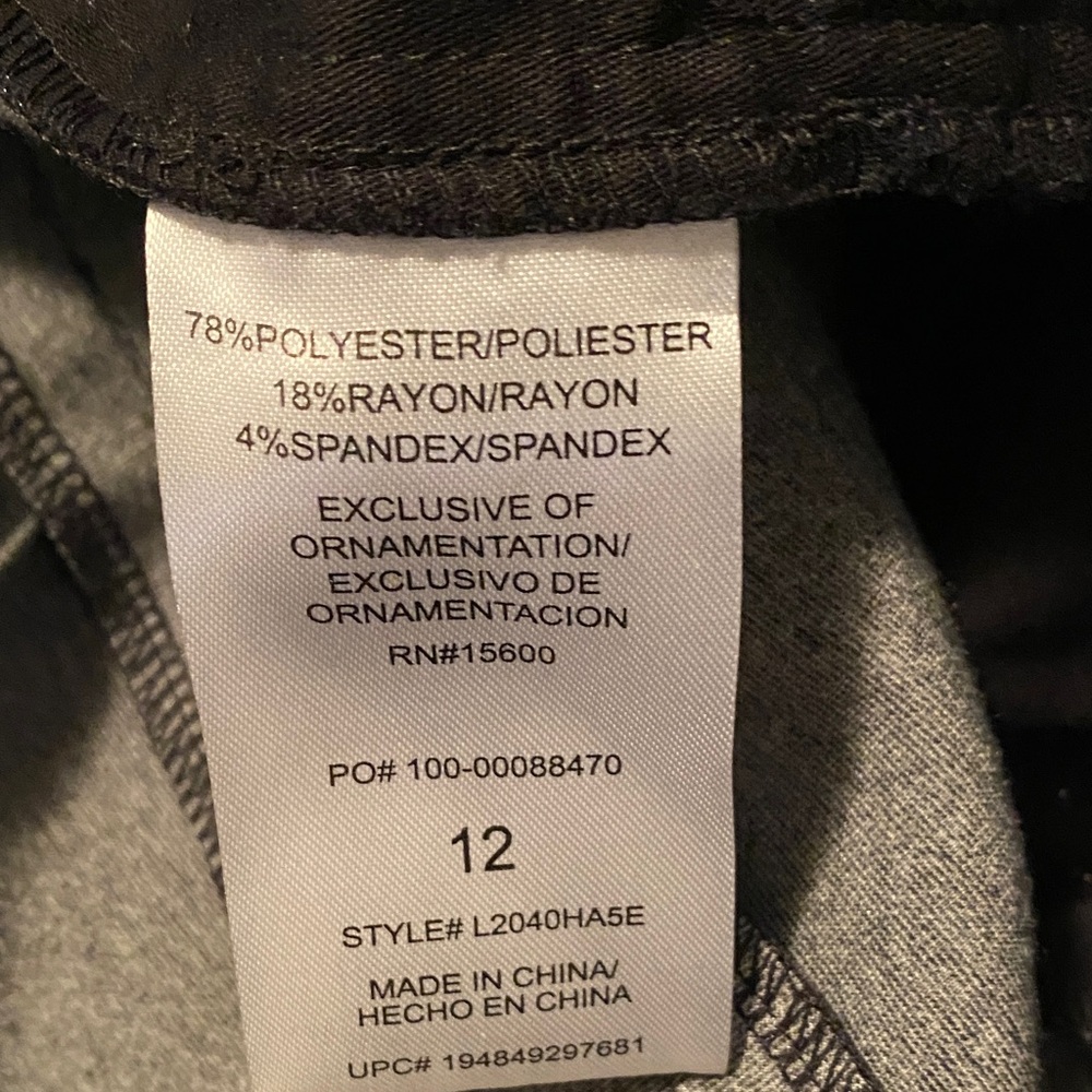 Wit & Wisdom Black Cropped Pants - Picture 7 of 7